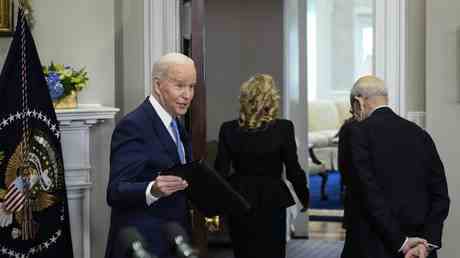 Biden enthuellt seine SCOTUS Wahl — World