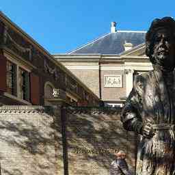 Geburtstagsfeier der Universitaet Leiden Das Museum De Lakenhal kann am