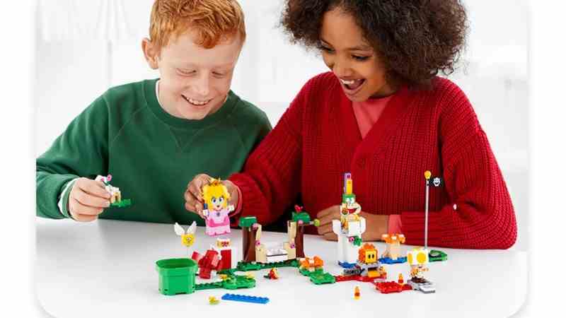 1646932147 231 Nintendo enthuellt Lego Peach in einem neuen Abenteuerkurs der diesen