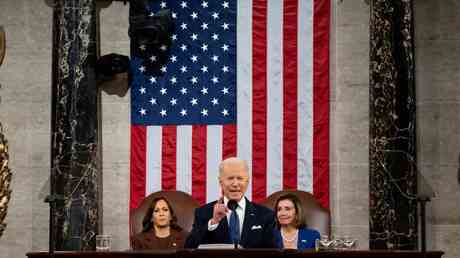 Biden verspricht kein amerikanisches Militaer in die Ukraine zu schicken