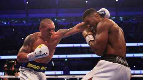 Boxchampion Usyk bestaetigt Rematch Plaene von Joshua — Sport