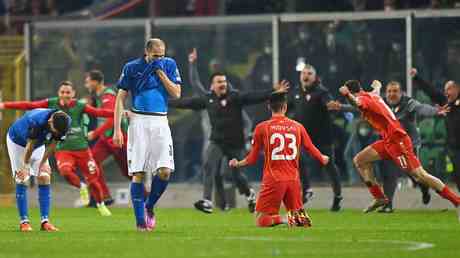 Italien „gebrochen und verfolgt nachdem die WM Hoffnungen von Nordmazedonien zunichte