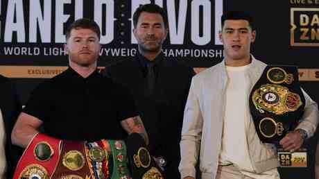 Sperren Sie den russischen Boxer Bivol vom Canelo Superkampf sagen die