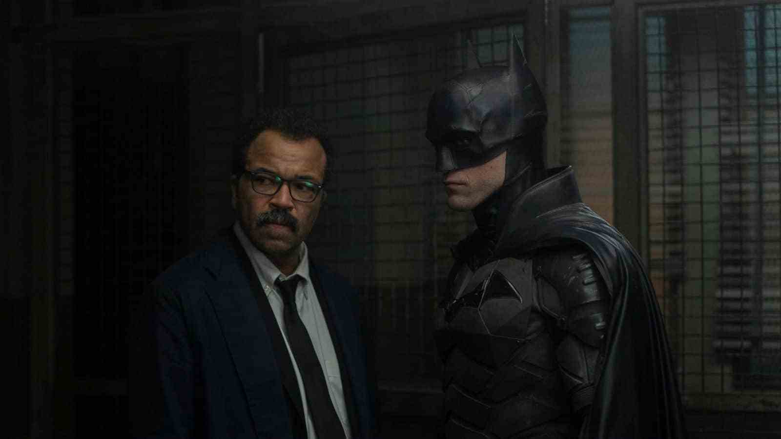 Matt Reeves Film The Batman Rechtsanalyse Rechtsrealismus mit Ermittlungen am Tatort, Überwachungskette, Rechenschaftspflicht der GCPD Gotham-Polizei