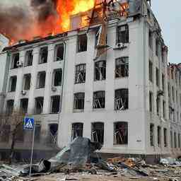 Uebersicht Russen umzingeln mehrere Staedte fuehren schwere Bombenangriffe durch