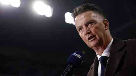 Der niederlaendische Chef Van Gaal enthuellt eine „aggressive Krebsdiagnose —