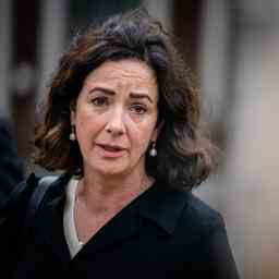 Halsema verzichtet auf Bussgelder fuer Amsterdamer Nachtclubs die aus Protest