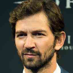 Michiel Huisman bekommt eine Rolle in Zack Snyders Netflix Film