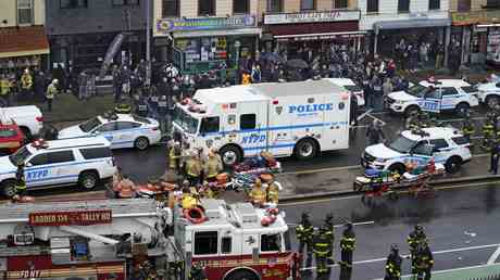 New Yorker U Bahn Schiesser identifiziert — World