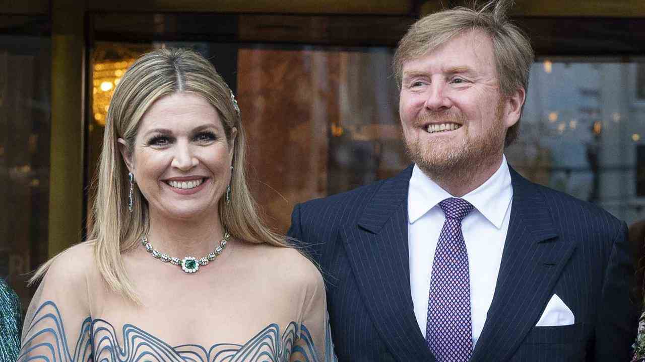 Beeld uit video: Máxima is jarig: 'Ze steelt de show, maar Willem-Alexander is niet jaloers'