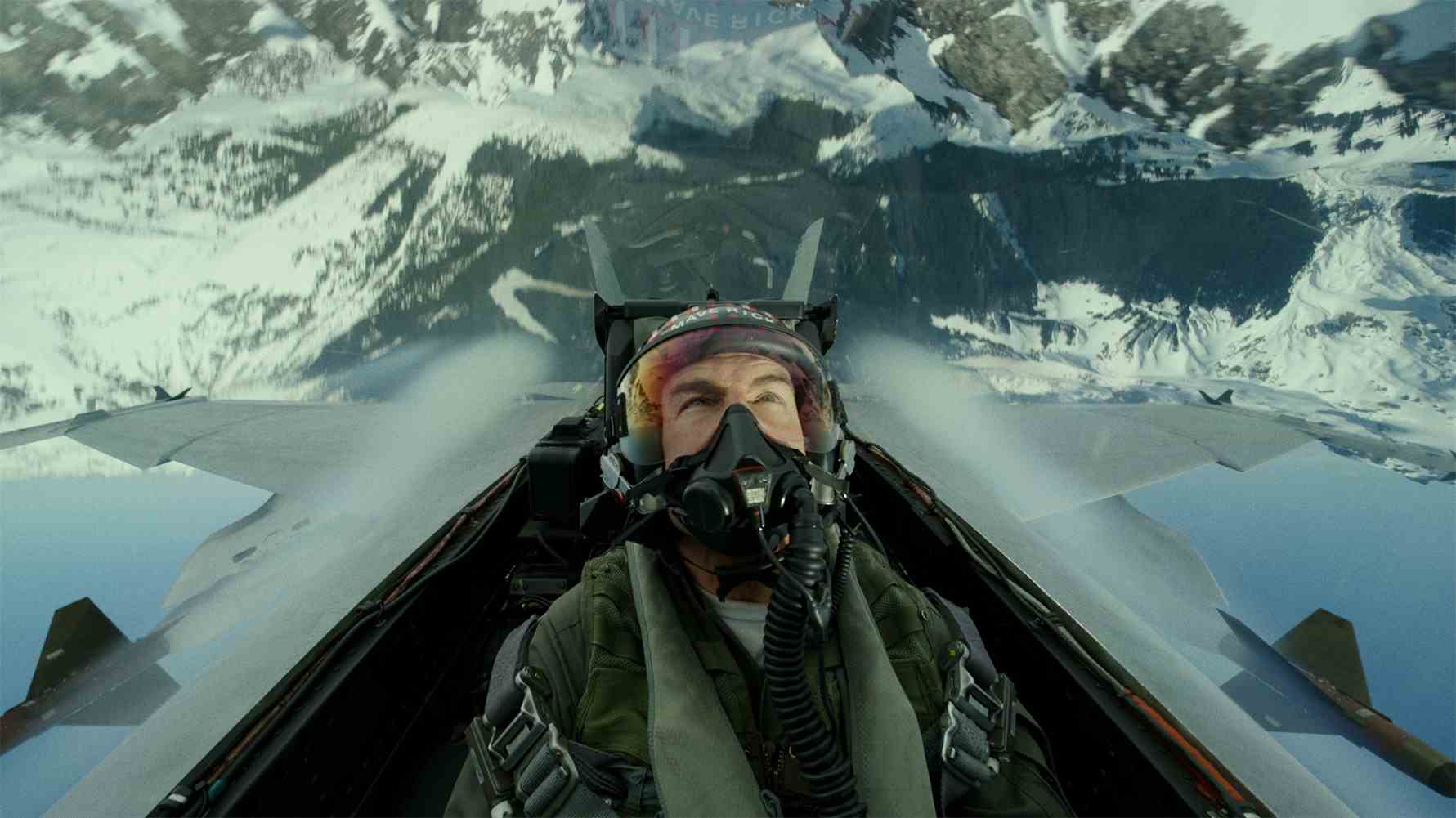 Top Gun: Maverick ist ein Film über Star Tom Cruise, der lehrt, führt und wichtiger ist als andere Filmstars der jüngeren Generation