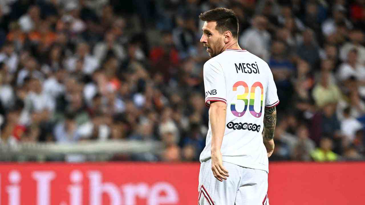 Paris Saint-Germain spielte gegen Montpellier mit Zahlen in Regenbogenfarben.