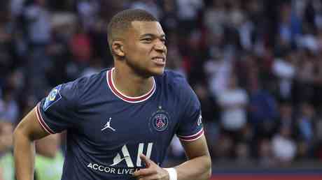 Die Mbappe Transfer Saga geht weiter als der PSG Star das Ziel auswaehlt