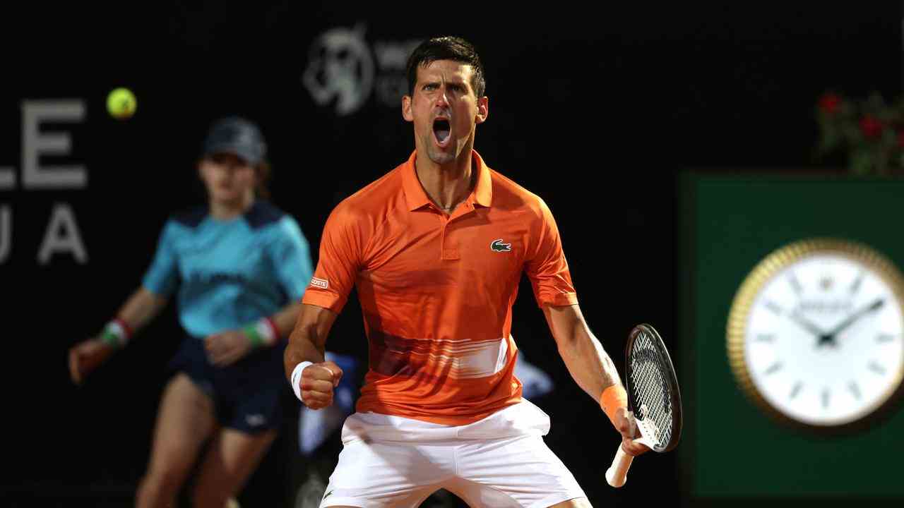 Novak Djokovic steht durch seinen Sieg über Casper Ruud auf tausend Turniersiegen.