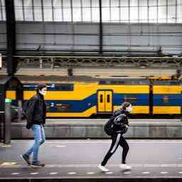 Erneut Zerstoerung am Bahnhof Europapark Groningen JETZT