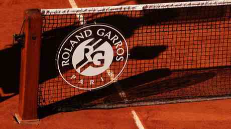 French Open warnt russische Spieler vor Putin Unterstuetzung — Sport