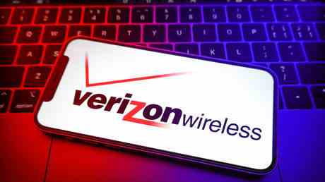 Hacker fordert 250000 US Dollar fuer online veroeffentlichte Verizon Informationen – Medien