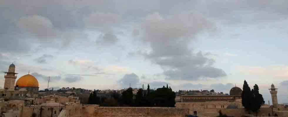 Jerusalem vor dem umstrittenen Marsch der israelischen Flagge nervoes