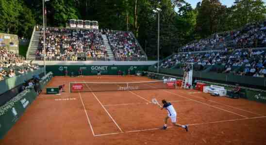 Medvedev kehrte voller Zweifel zu Roland Garros zurueck „Ich bin