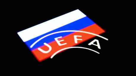 Russische Fussballfiguren reagieren auf neue UEFA Sperren — Sport