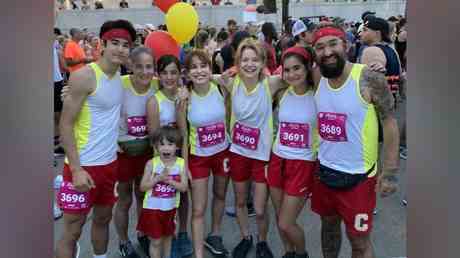 Sechsjaehriger Marathonlaeufer loest Kontroversen aus — Sport