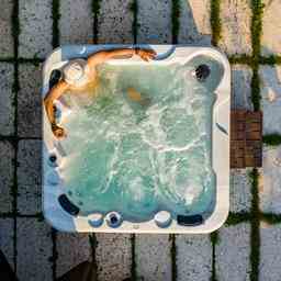 So viel Energie verbraucht ein Whirlpool im Garten JETZT