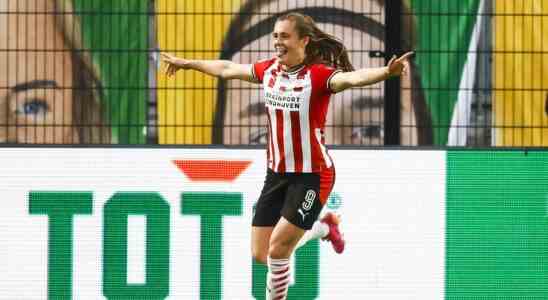 Allzeit Torschuetzenkoenigin Smits kehrt nach Deutschland Abenteuer zu den PSV Frauen zurueck