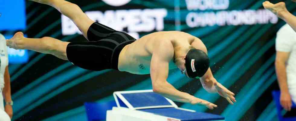 Favorit Kamminga qualifiziert sich ueber 100 Meter Brust fuer das