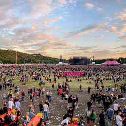 Pinkpop kehrt heute nach der Corona Pause zurueck Running JETZT