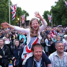 Queen Elizabeth fehlt auch beim Jubilaeumskonzert in London JETZT