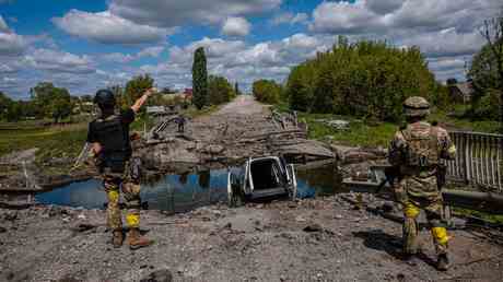 Russische Truppen schlagen ukrainische nationalistische Einheit aus — World