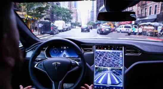 US Sicherheitsbehoerden erweitern Tesla Autopilot Untersuchung – Tech