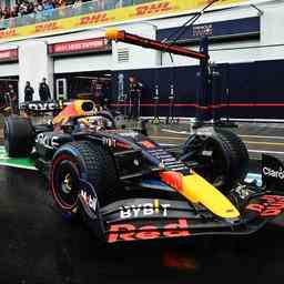 Ueberlegener Verstappen holt Pole im Regen Qualifying fuer den GP von