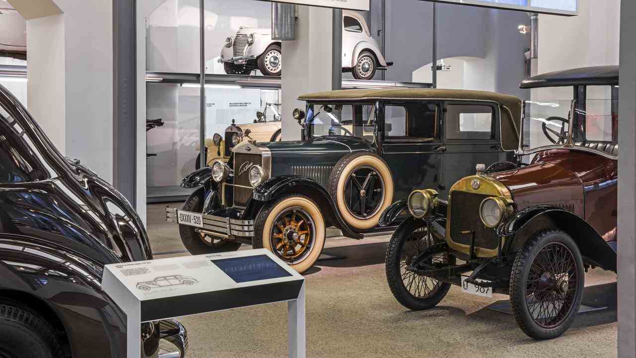 Skoda hat auch ein eigenes Automuseum in der Nähe des Werks in Tschechien.