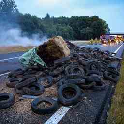 A1 moeglicherweise bis zum spaeten Nachmittag gesperrt Kollisionen auf der