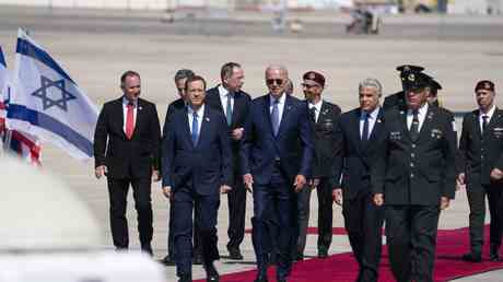 Biden weist Israels „Apartheid Vorwuerfe zurueck — World