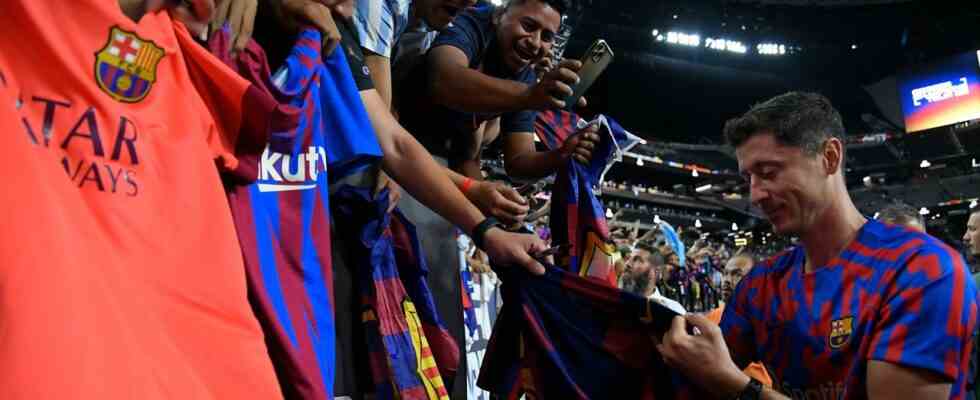 Der FC Barcelona schlaegt Real Madrid in Las Vegas mit