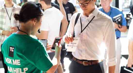 Melde dich freiwillig bei Tech Disrupt an und nimm an