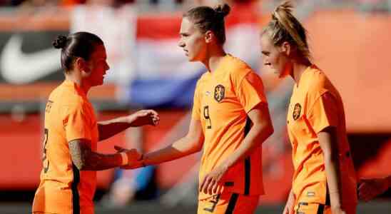 Miedema beschert den armen Orange Frauen den Sieg ueber Finnland im