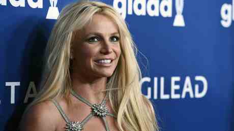 Papierknappheit verzoegert Britney Spears allumfassende Memoiren – Medien – Unterhaltung