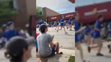 Schiesserei bei der Parade zum Unabhaengigkeitstag in den USA VIDEO