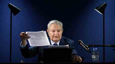 Soros enthuellt wie die US Demokratie gerettet werden kann — World