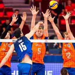 Volleyballspieler verlieren im Viertelfinale der Nations League gegen Italien