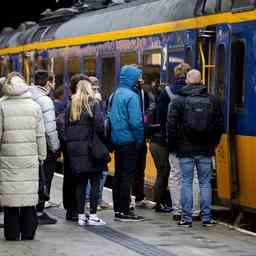 Wieder weniger Zuege wegen NS Personalmangel JETZT