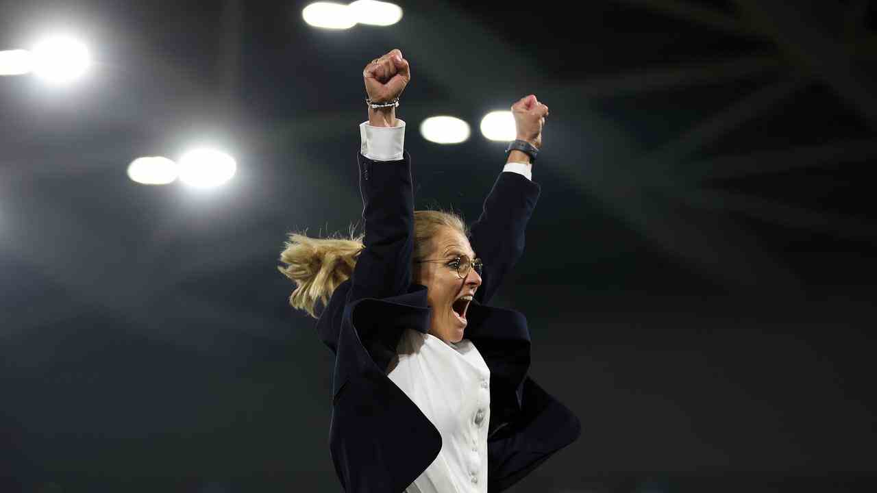 Sarina Wiegman in Ekstase nach dem Einzug ins Halbfinale mit England.