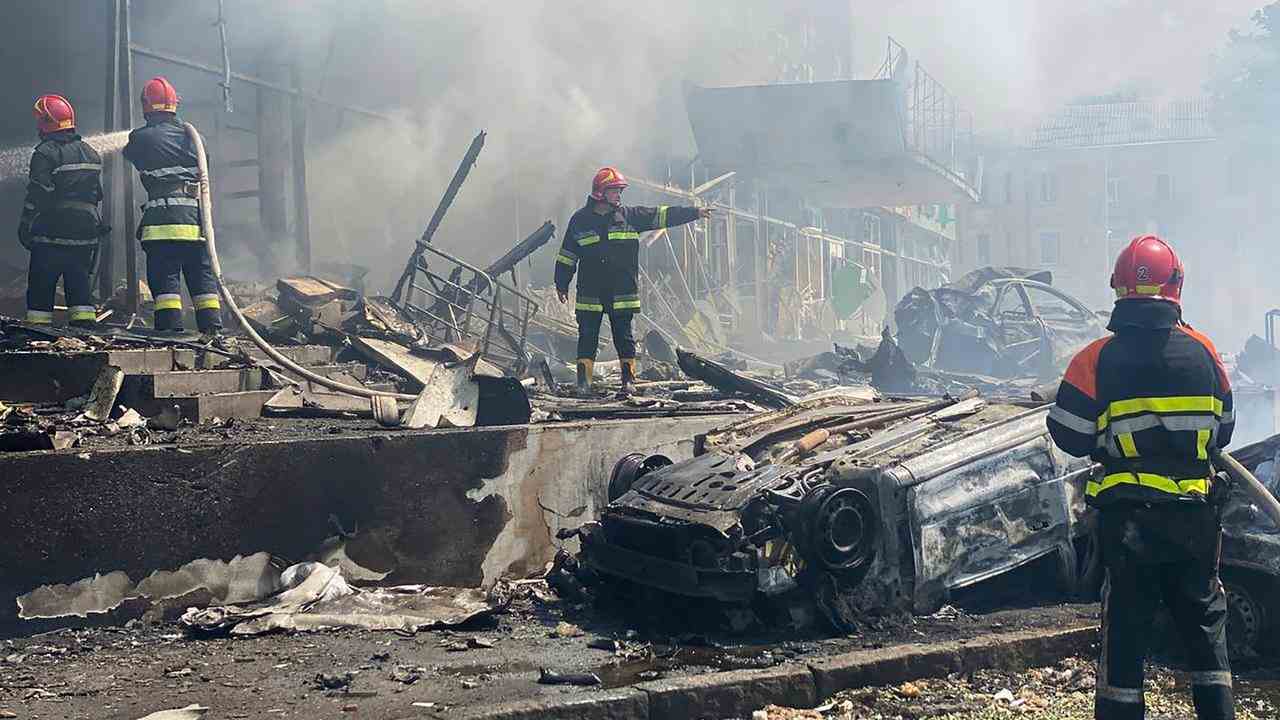 Die Feuerwehr hatte große Mühe, den Brand zu löschen.