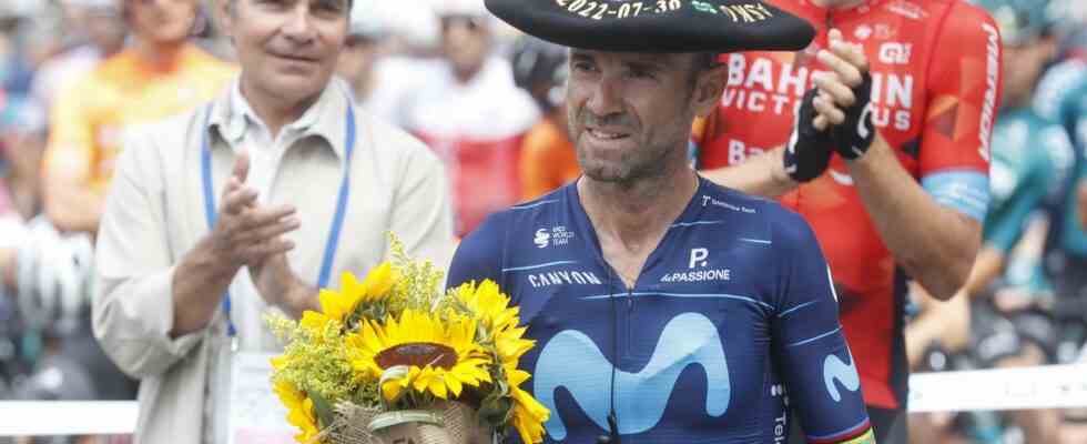 1660577456 DSM mit Spitzenreiter Arensman in der Vuelta Movistar mit Valverde