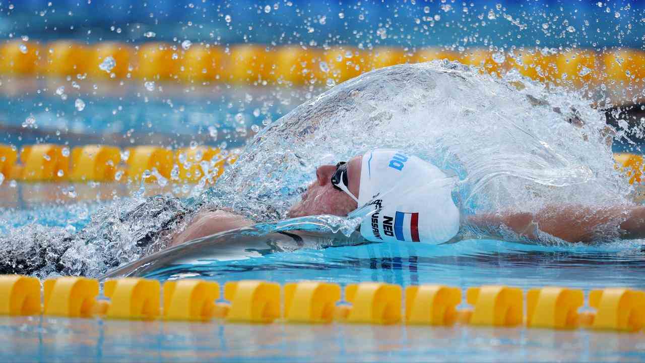 Kira Toussaint zog als Sechste ins Finale über 100 m Rücken ein.