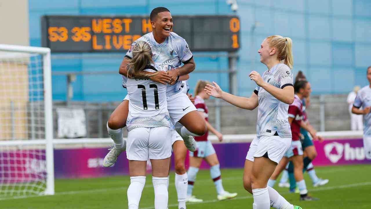 Shanice van de Sanden fühlt sich nach ihrem Wechsel zum FC Liverpool wie neugeboren.