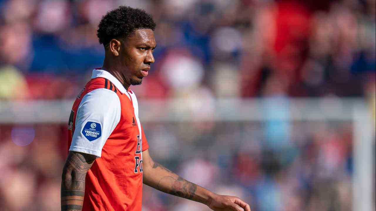 Jean-Paul Boëtius spielte diesen Sommer bei Feyenoord, unterschrieb aber keinen Vertrag.